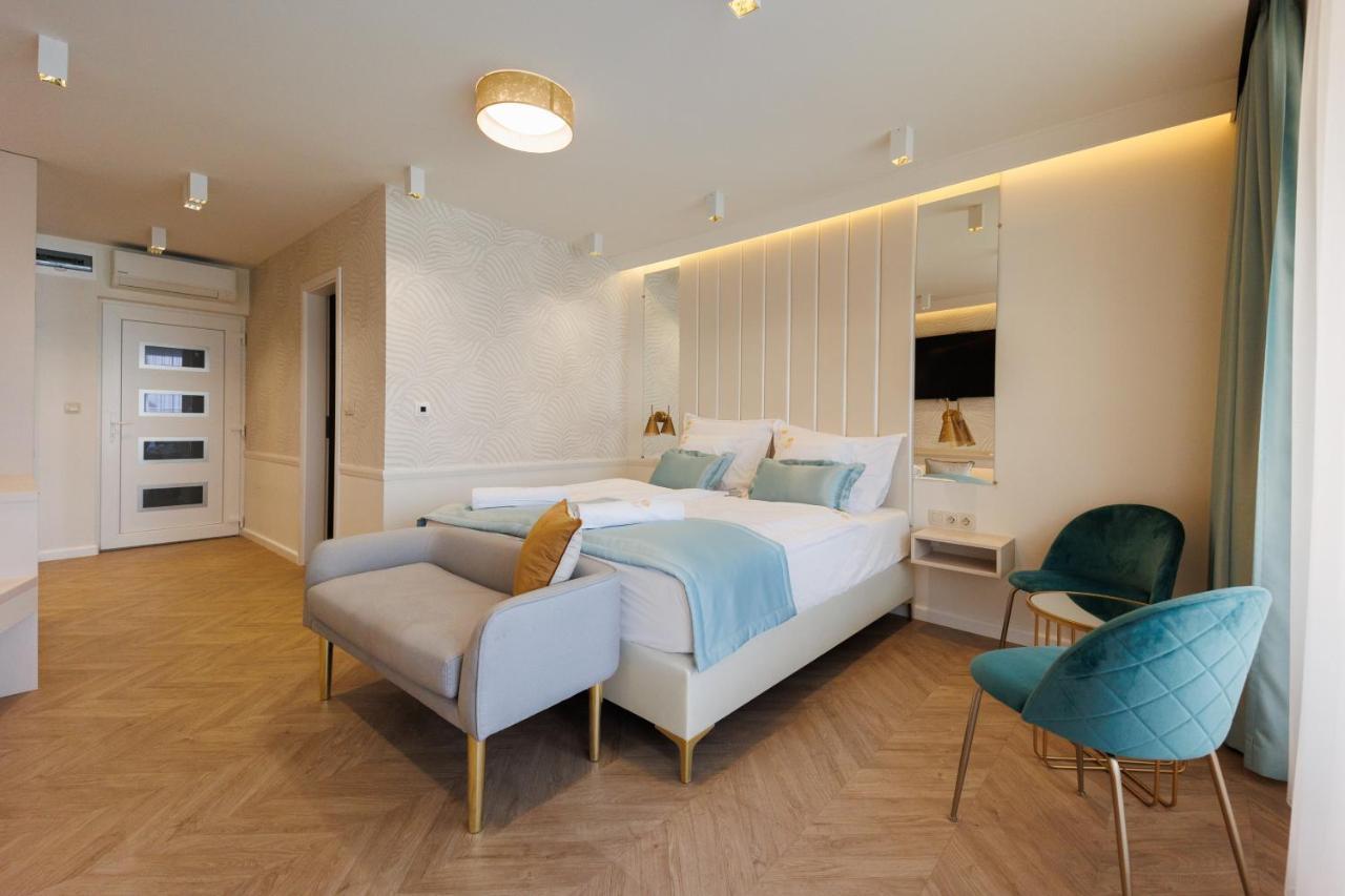 Gold Wave Apartments Шіофок Екстер'єр фото